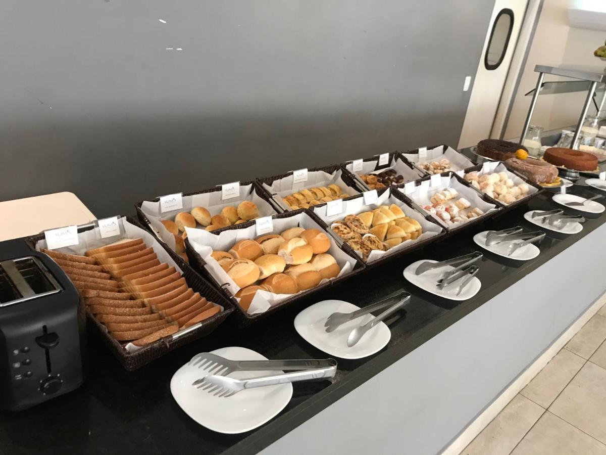 Summit Suites Hotel 平达莫尼扬加巴 外观 照片