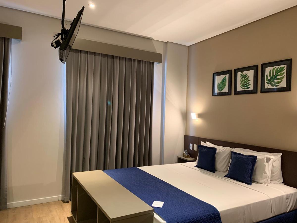 Summit Suites Hotel 平达莫尼扬加巴 外观 照片